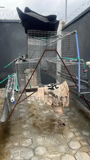 Battery Cage