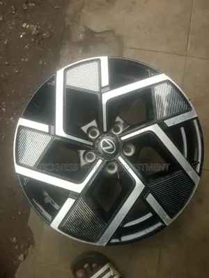 Quality Standard Toyota Lexus Alloyed Wheel 17 Inch