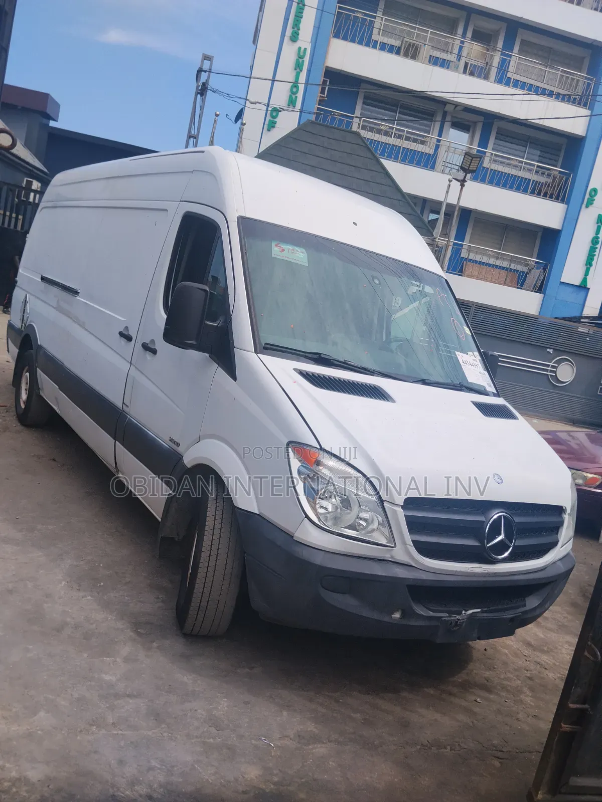 Mercedes-Benz Sprinter 2013 White