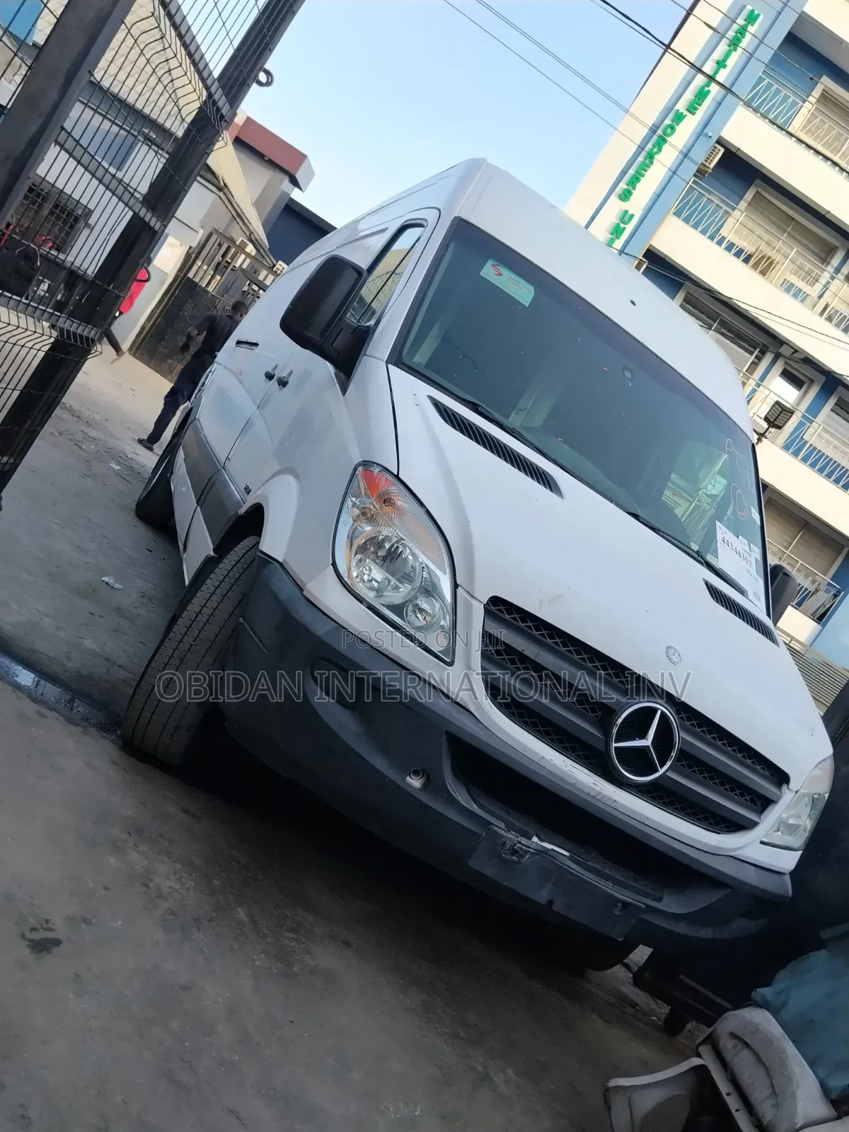 Mercedes-Benz Sprinter 2013 White