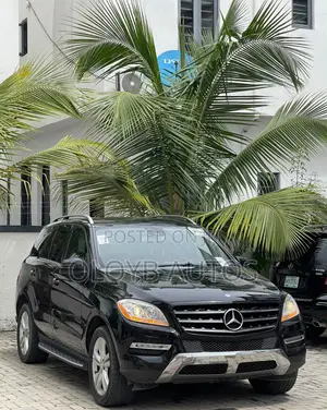 Mercedes-Benz M Class ML350 4MATIC 4dr SUV AWD (3.5L 6cyl 7A) 2015