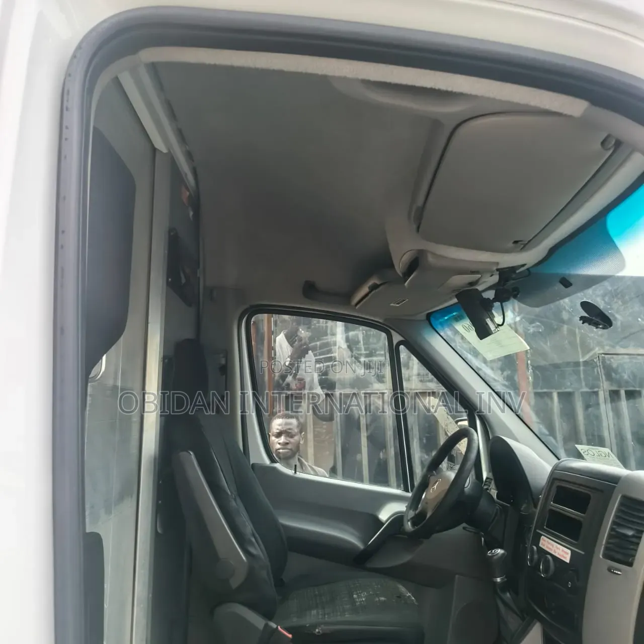 Mercedes-Benz Sprinter 2013 White