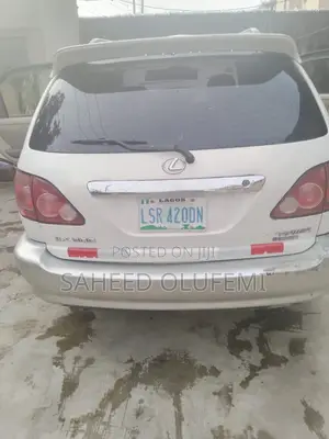 Lexus RX 1999 White