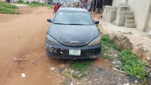 Toyota Camry 2006 Blue