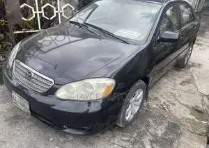 Toyota Corolla 2004 Black