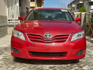Toyota Camry LE 4dr Sedan (2.5L 4cyl 6AM) 2010 Red