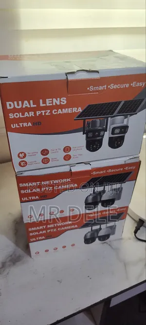 Dual Lens Wireless PTZ Security Cameras