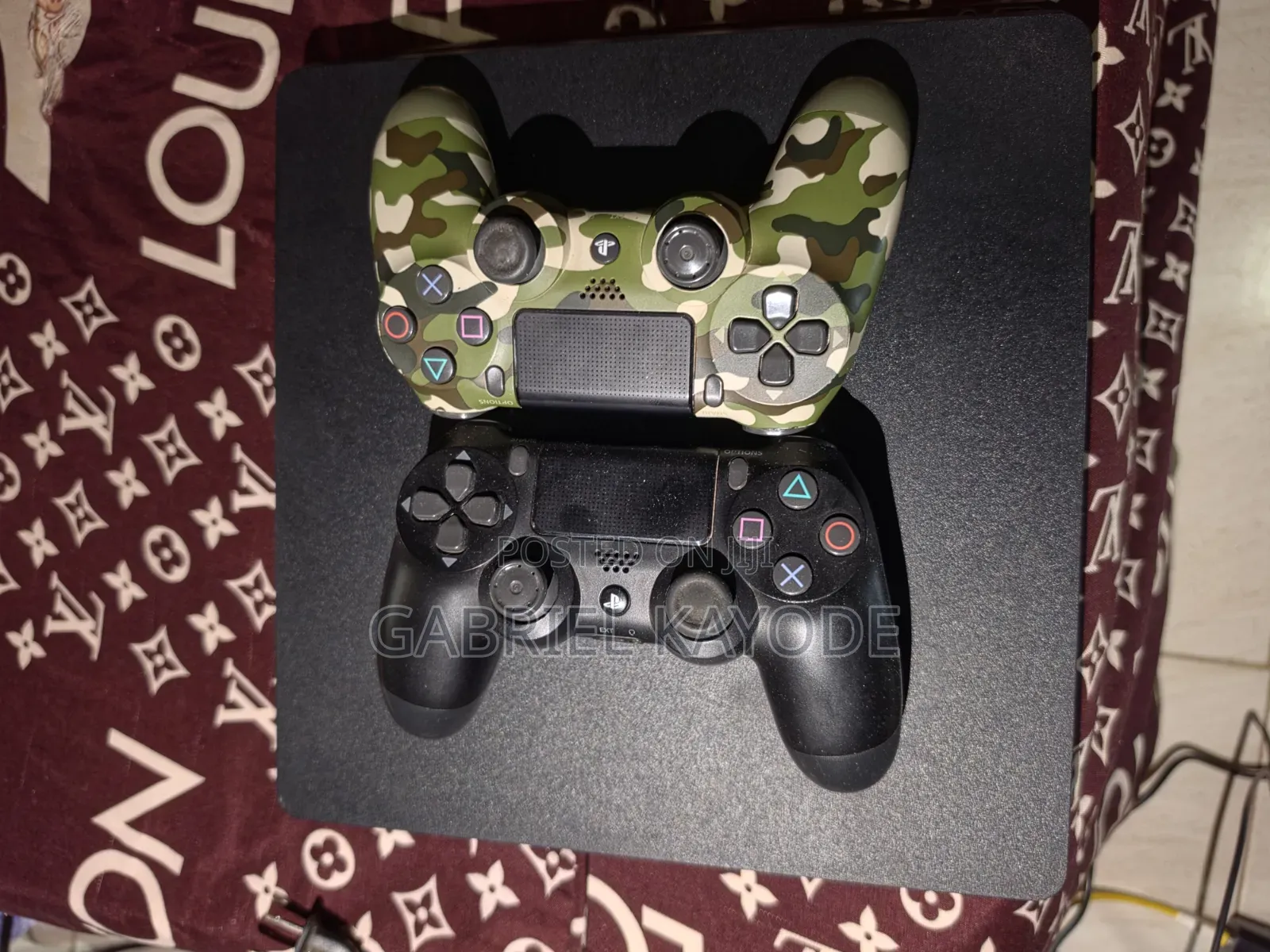 Ps4 Slim 2 Pads