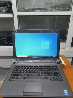 Laptop Dell Latitude 3350 8GB Intel Core i5 HDD 500GB