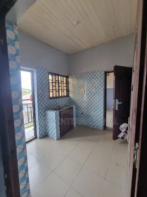2bdrm Block of Flats in Omachi Estate, Port-Harcourt for rent