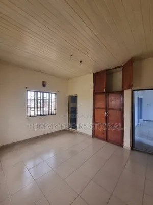 2bdrm Block of Flats in Omachi Estate, Port-Harcourt for rent