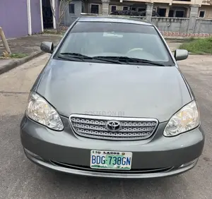 Toyota Corolla LE 2004 Green
