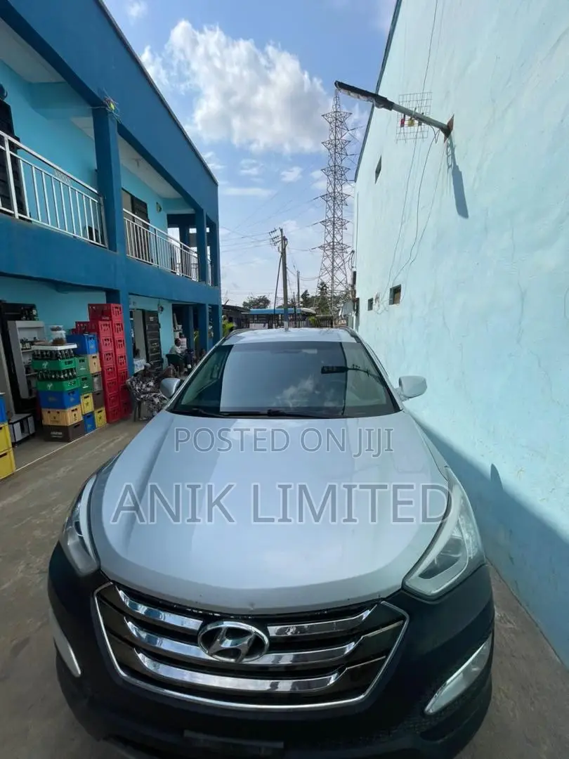 Hyundai Santa Fe 2015 Silver
