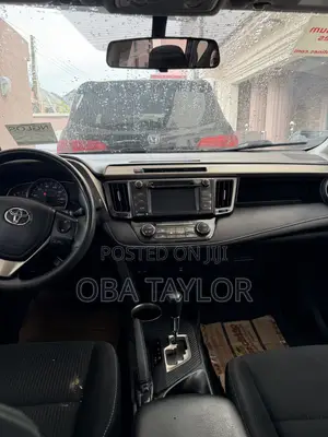 Toyota RAV4 2019 Red