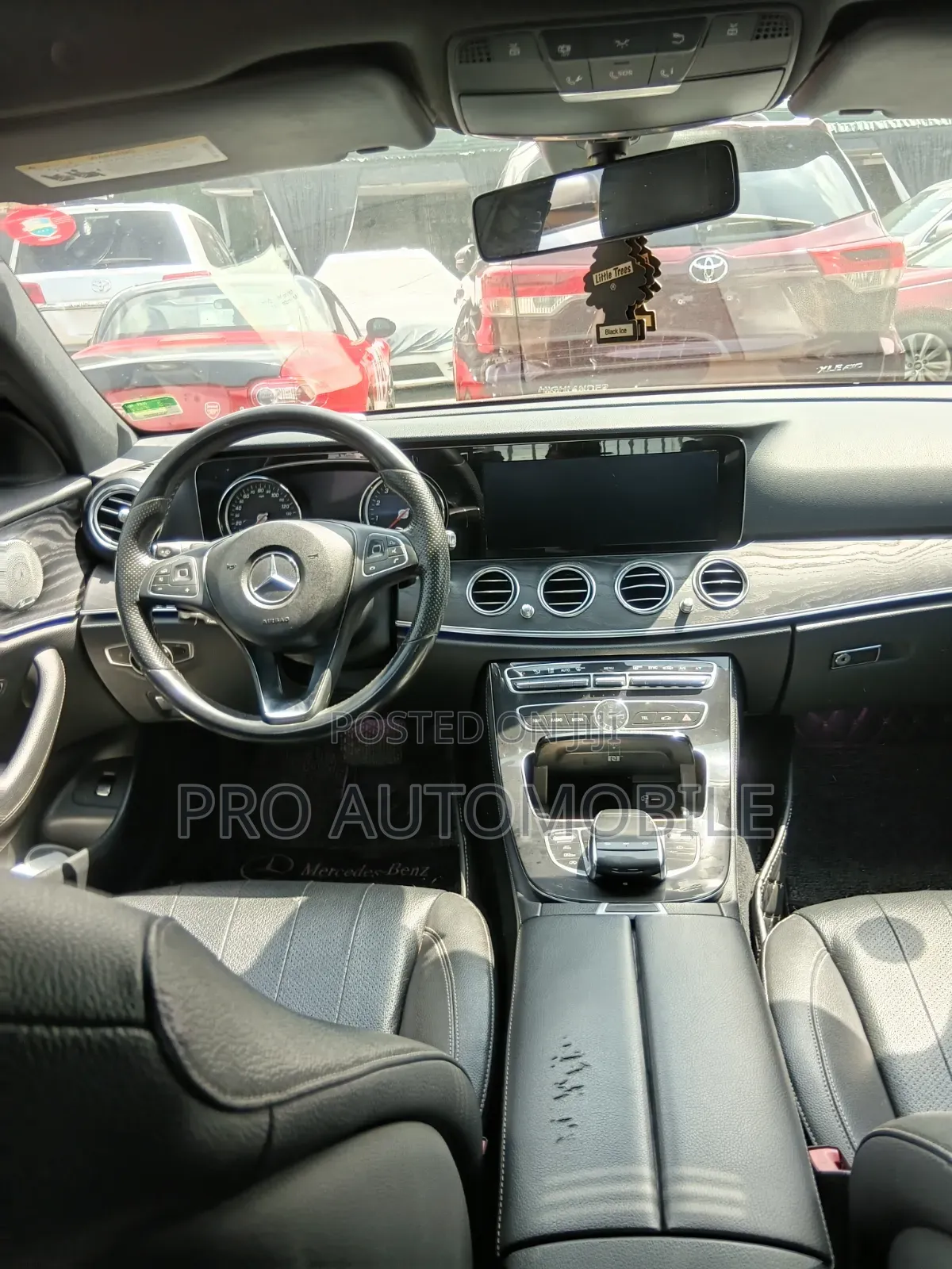 Mercedes-Benz E300 2018 Black