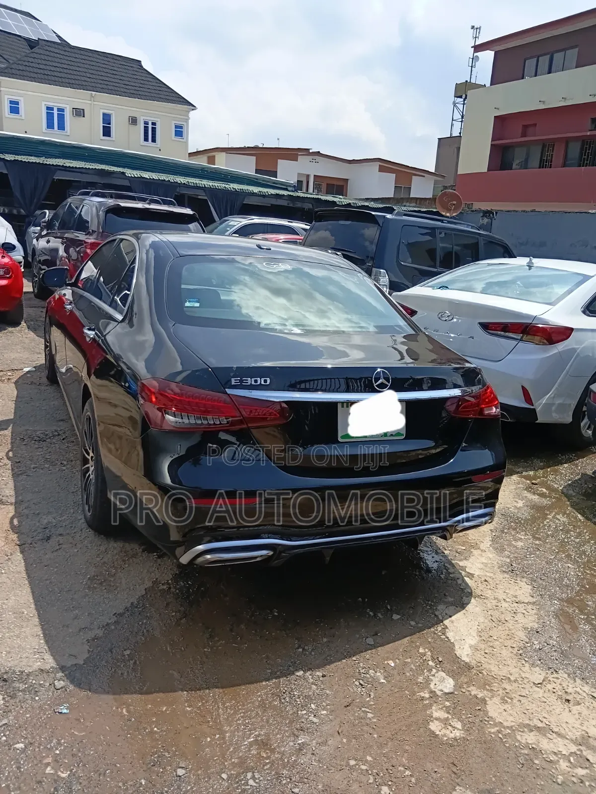 Mercedes-Benz E300 2018 Black