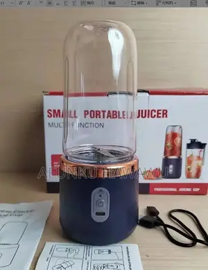 Portable Juicer With Extra Cup