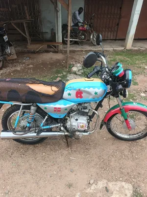 Bajaj Boxer 100 2025 Black