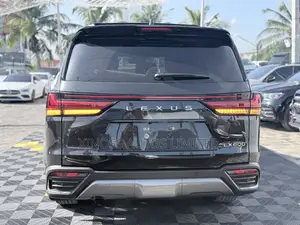Lexus LX 600 2025 Black
