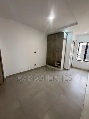 1bdrm Shared Apartment in Dpk Estate, Lekki Phase 2 for rent