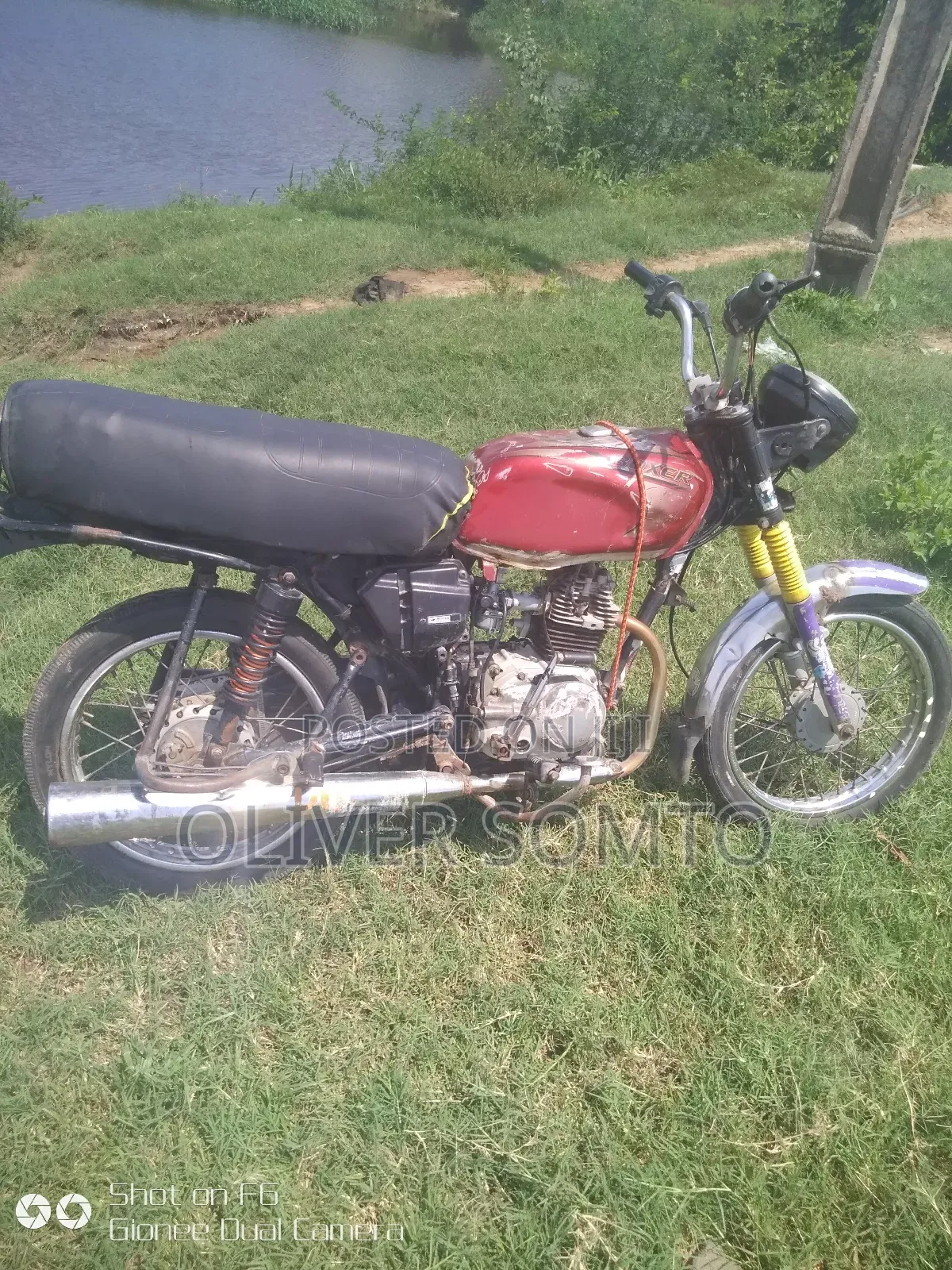 Bajaj Boxer 100 2023 Red
