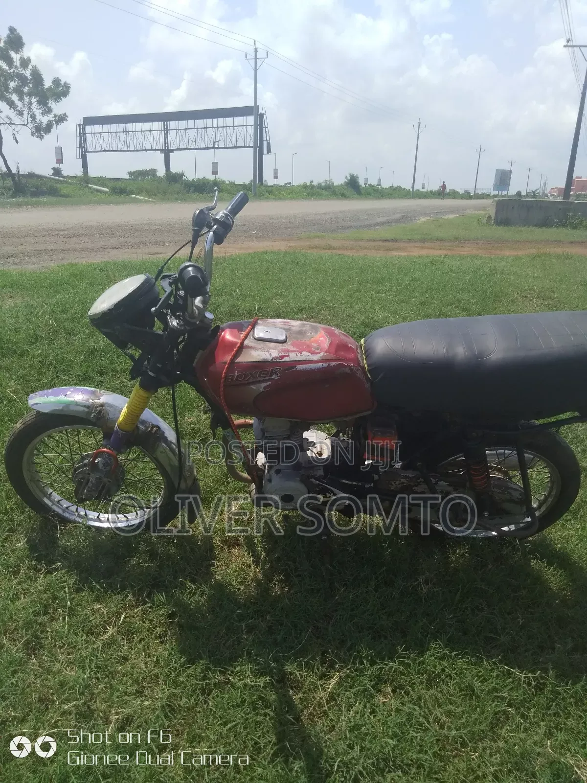 Bajaj Boxer 100 2023 Red