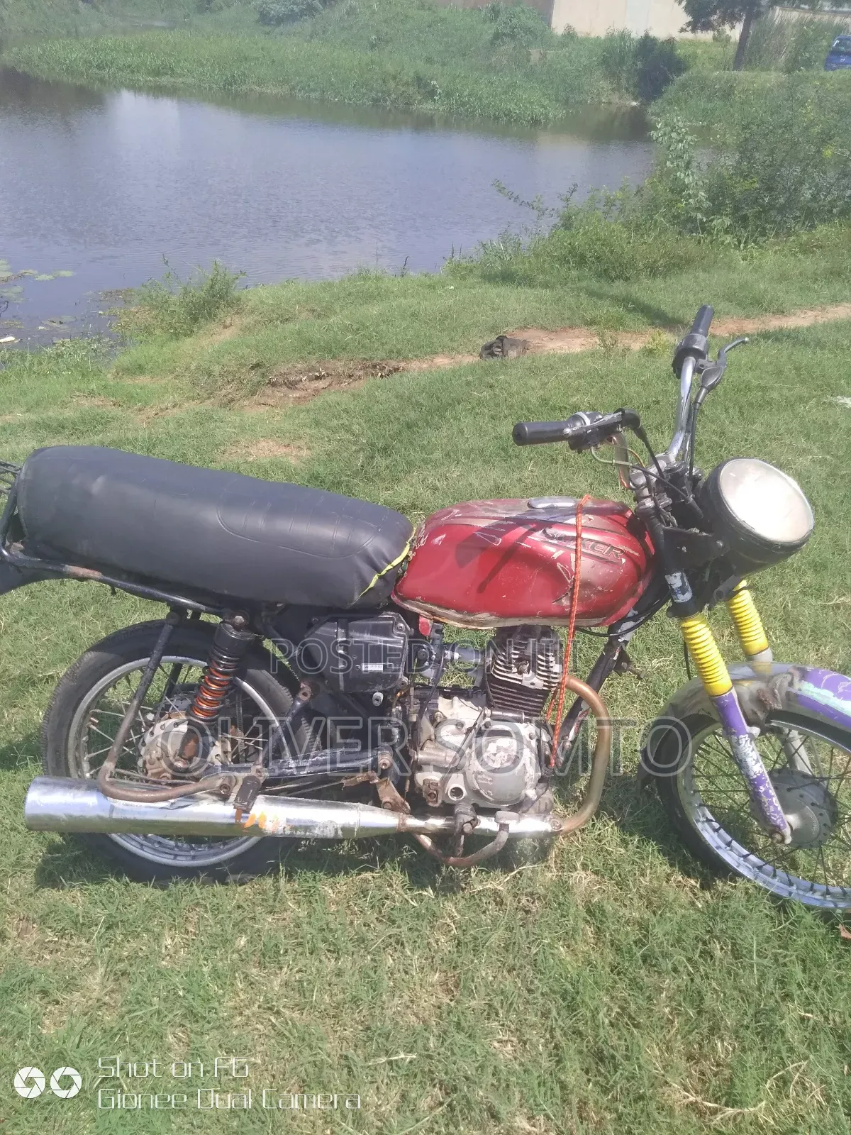 Bajaj Boxer 100 2023 Red