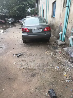 Toyota Corolla 2004