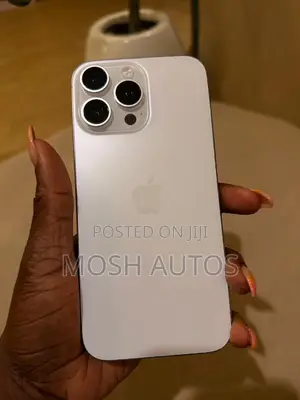 Apple iPhone 16 Pro Max 256 GB Silver