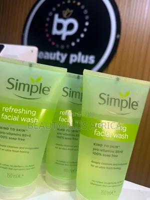 Simple Refreshing Facial Wash