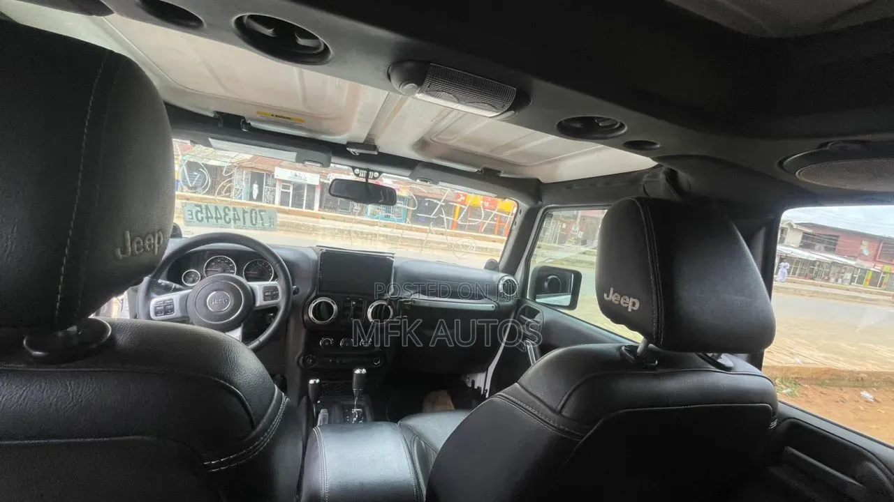 Jeep Wrangler 2013 White