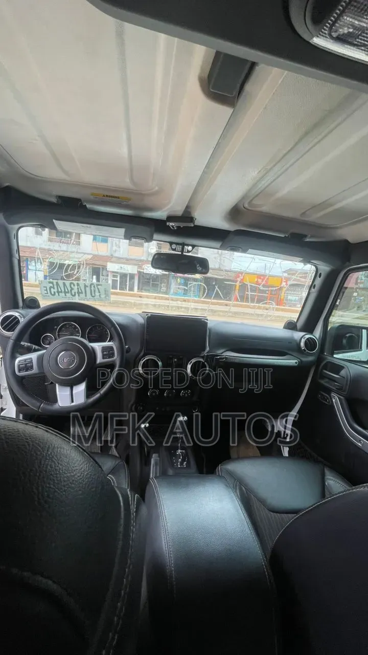 Jeep Wrangler 2013 White
