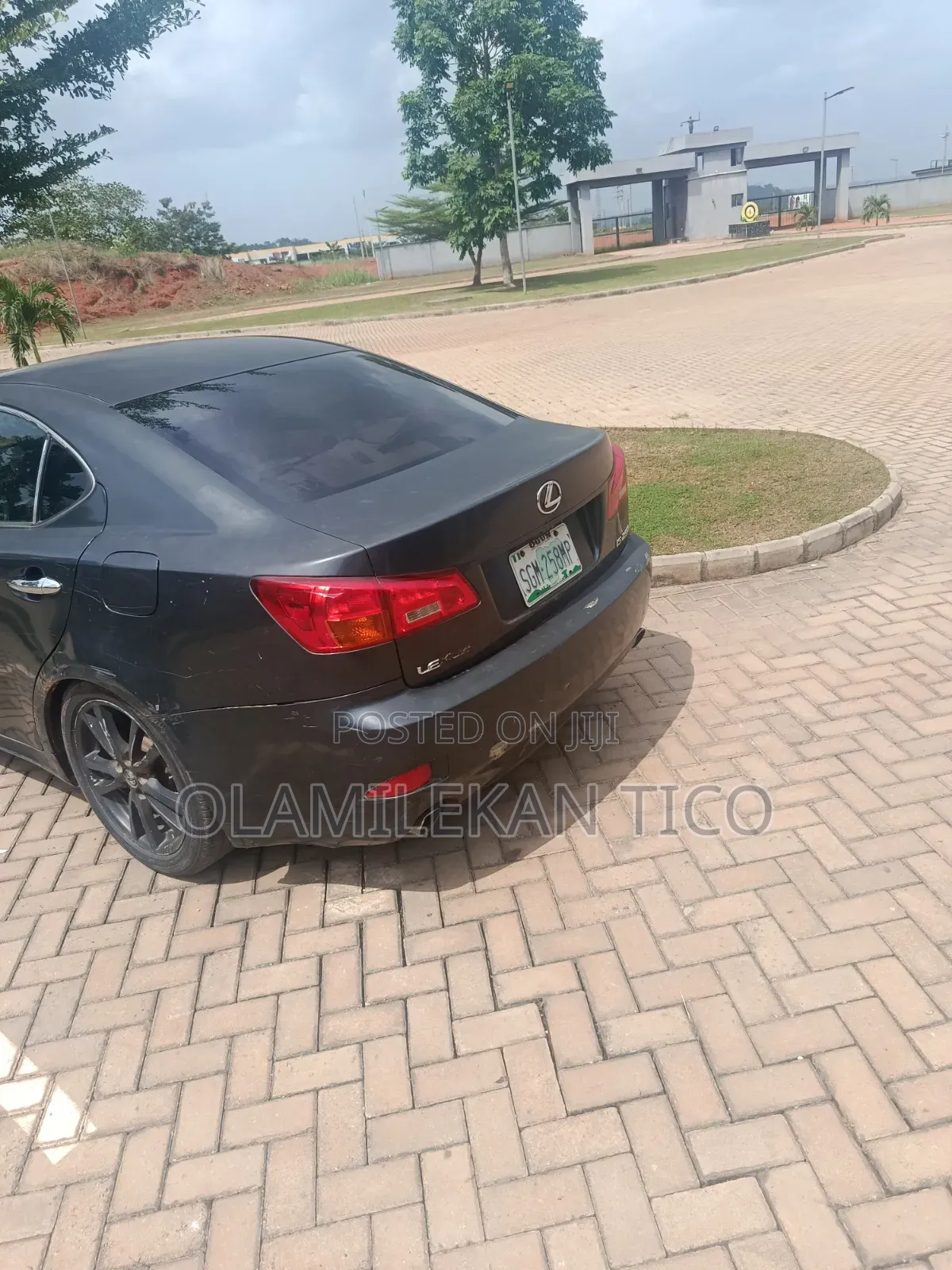 Lexus IS 2006 Gray