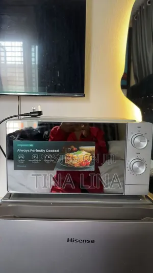Microwave 20 Liters Hisense