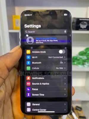 Apple iPhone X 64 GB White