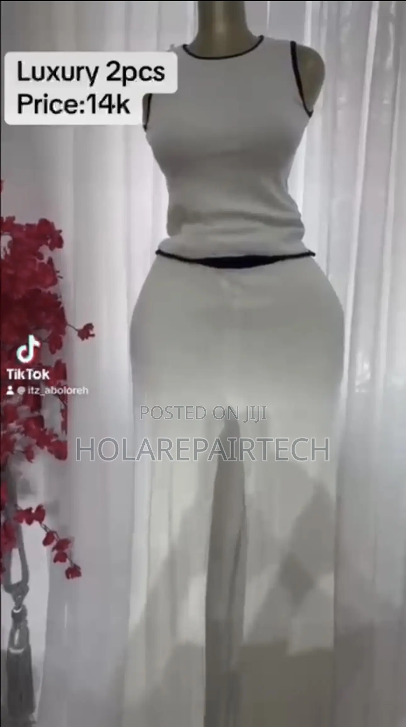 Luxury Armless Up and Down