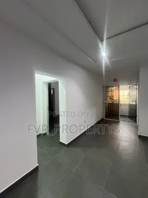 2bdrm Block of Flats in Lekky County, Ikota for rent