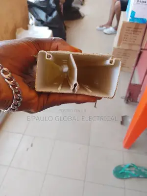 2ways Compartment Trunking Pipe