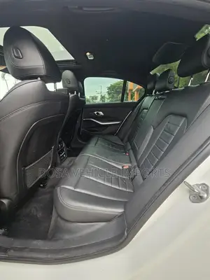 BMW 330i 2020 White