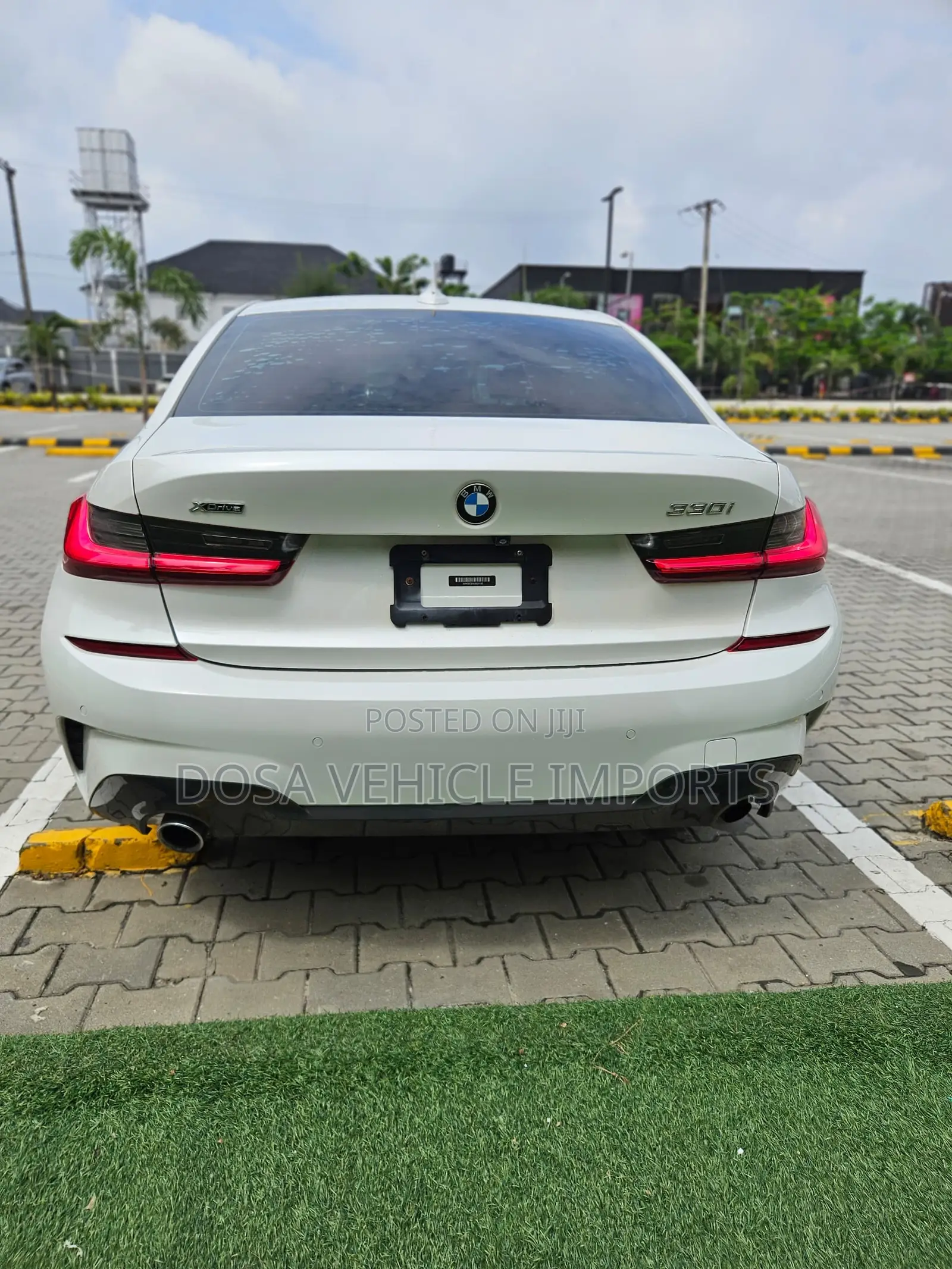 BMW 330i 2020 White