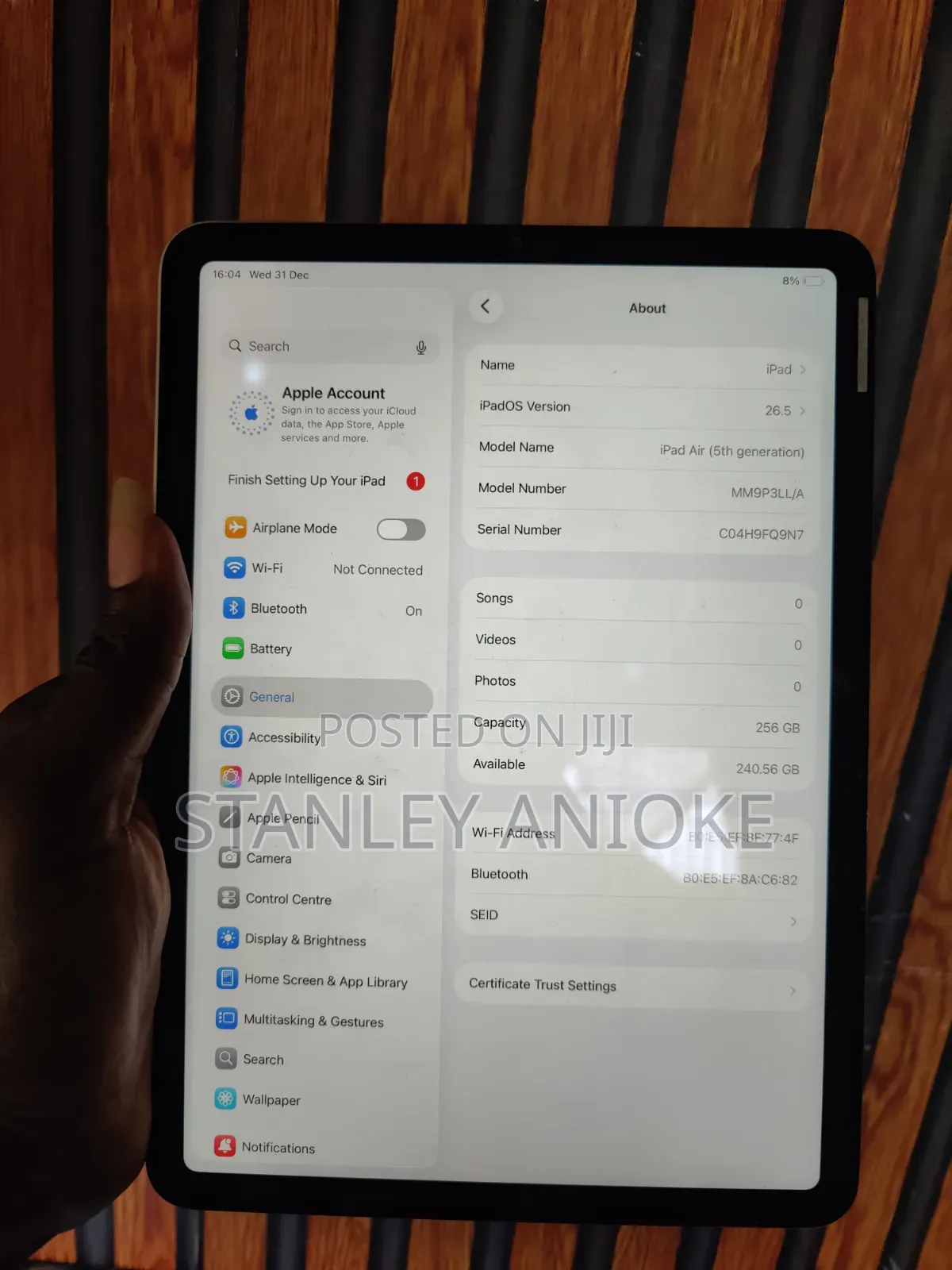 Apple iPad Air (2022) 256 GB Silver