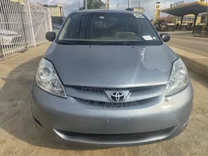 Toyota Sienna LE FWD 2006 Blue
