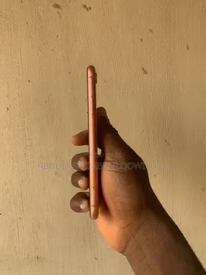 Apple iPhone XR 64 GB
