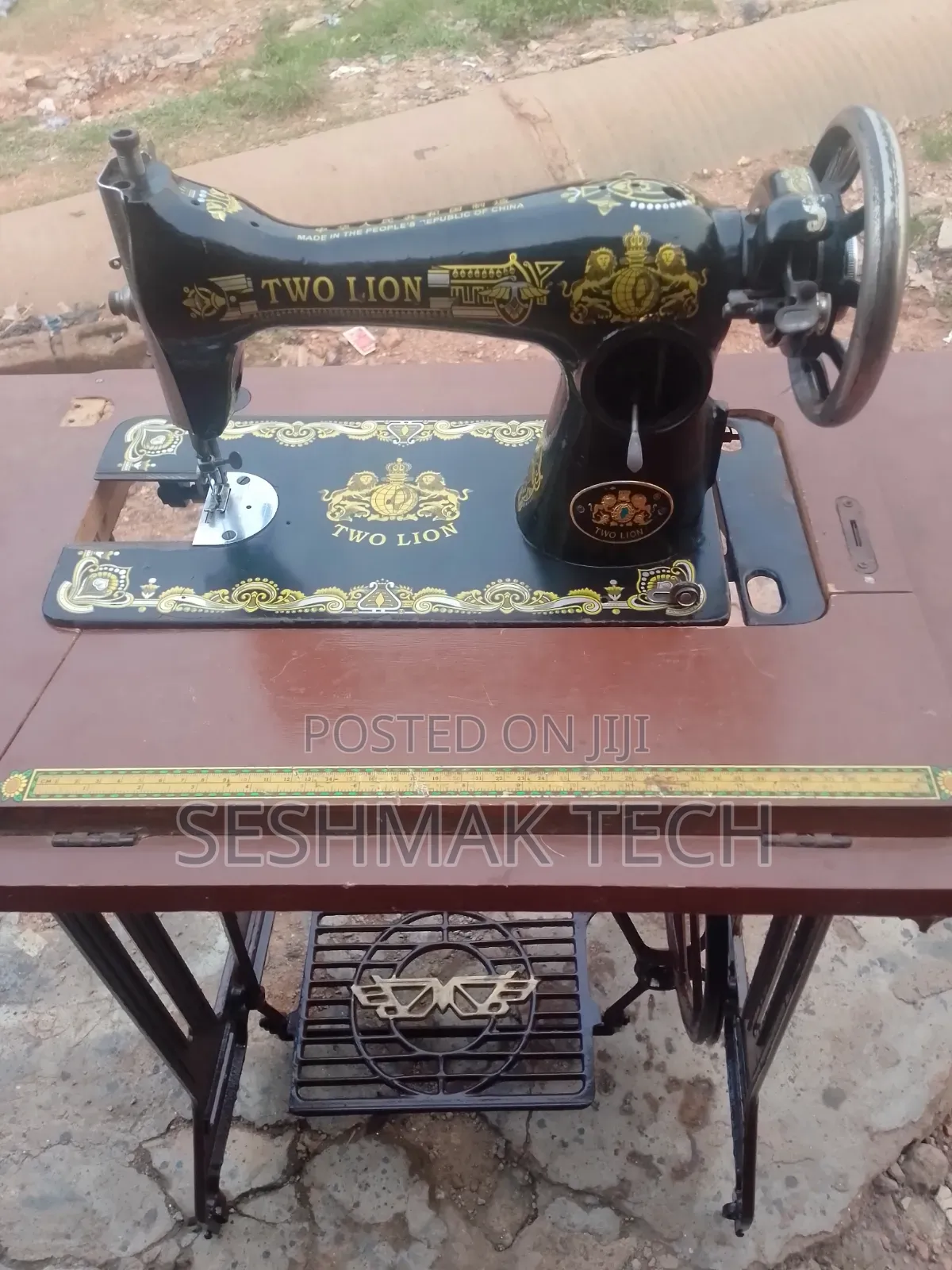 Manual Sewing Machine