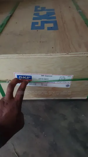 23172 Ek/C3 SKF Spherical Roller