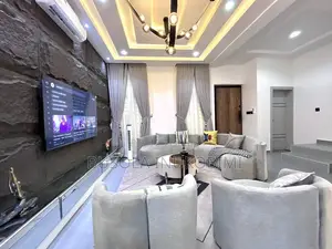 Exquisite 4 Bedroom Sea View Service Apartment Ikate
