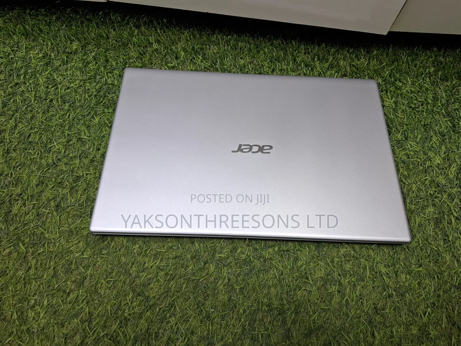 Laptop Acer Aspire 1 A115-31 8GB Intel Pentium SSHD+SSD 320GB