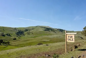 Land For Sale[Sketched,Free From Government Interest]