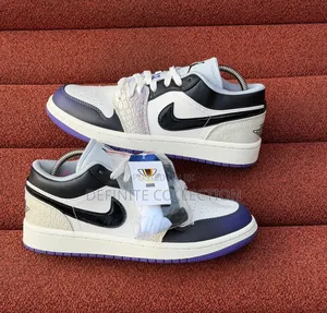 Nike Sb Dunk Low Sneakers