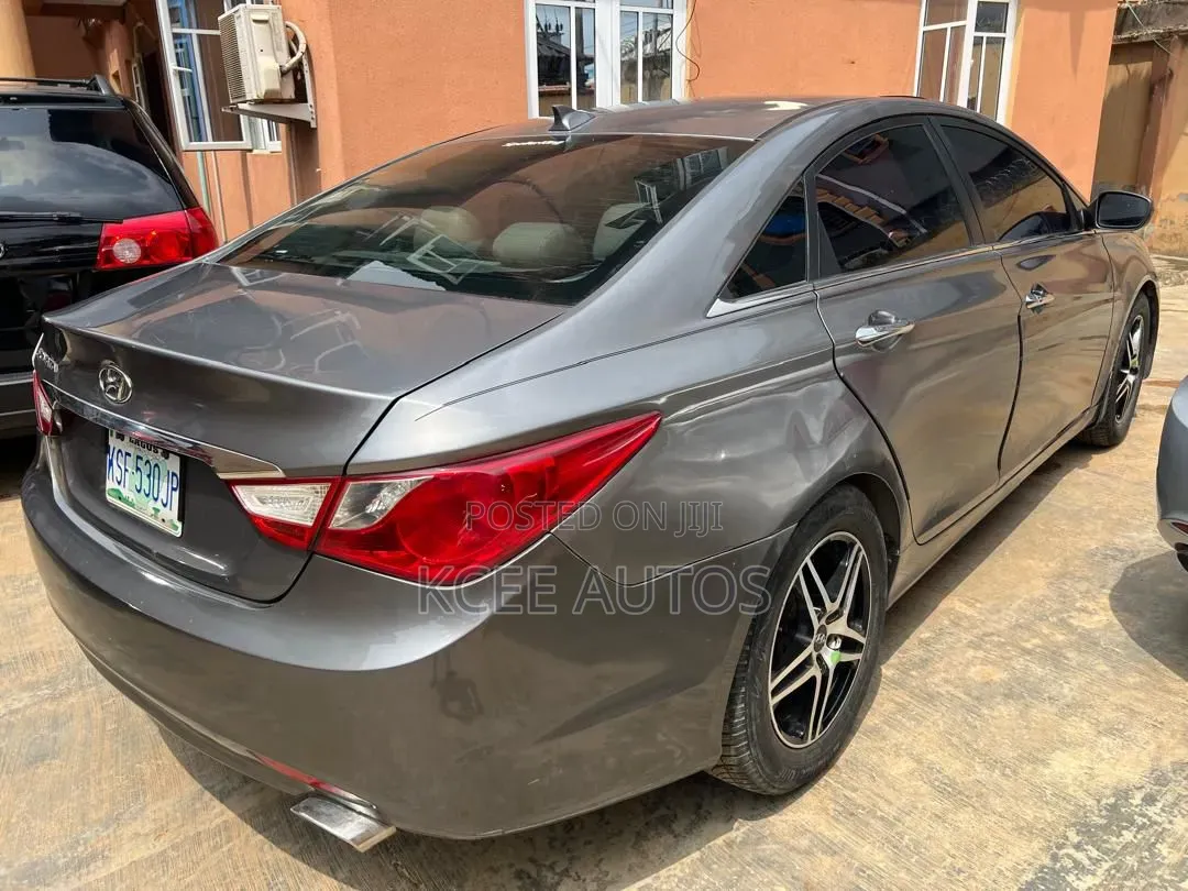 Hyundai Sonata 2013 Gray